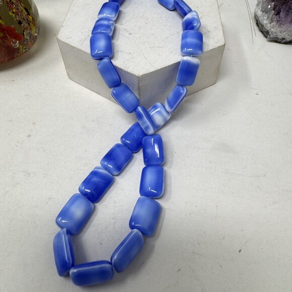 Vintage Glass Beads West German Rectangular Blue w/ White Swirls 27 Beads - Picture 2 of 6